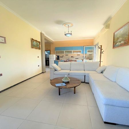 Vlorë Vila Licenji מראה חיצוני תמונה