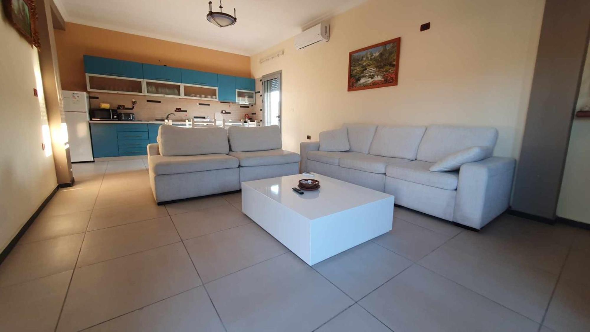 Vlorë Vila Licenji מראה חיצוני תמונה