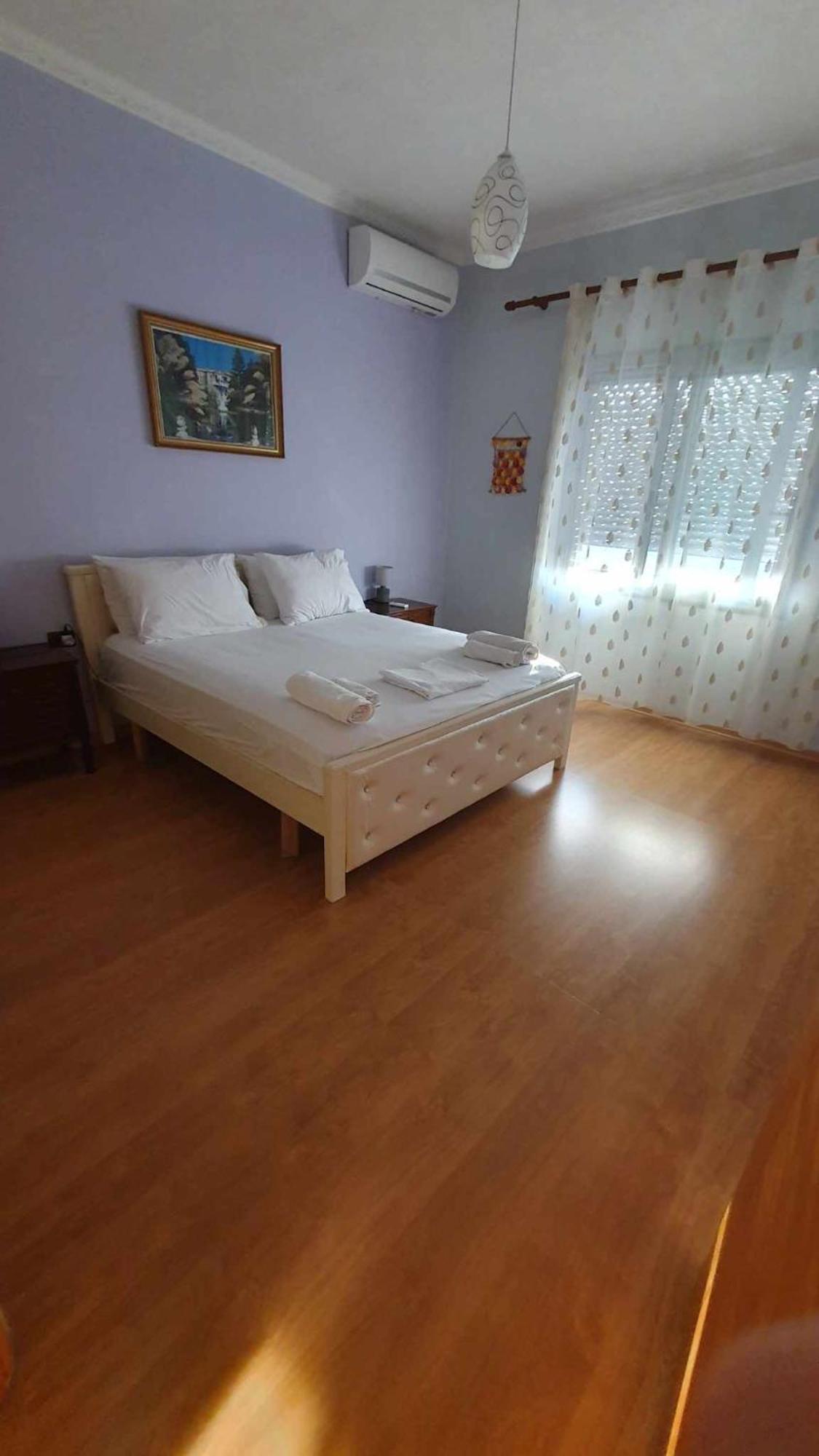 Vlorë Vila Licenji מראה חיצוני תמונה